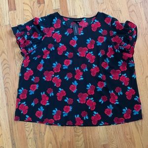 Rose top with ruffle sleeves